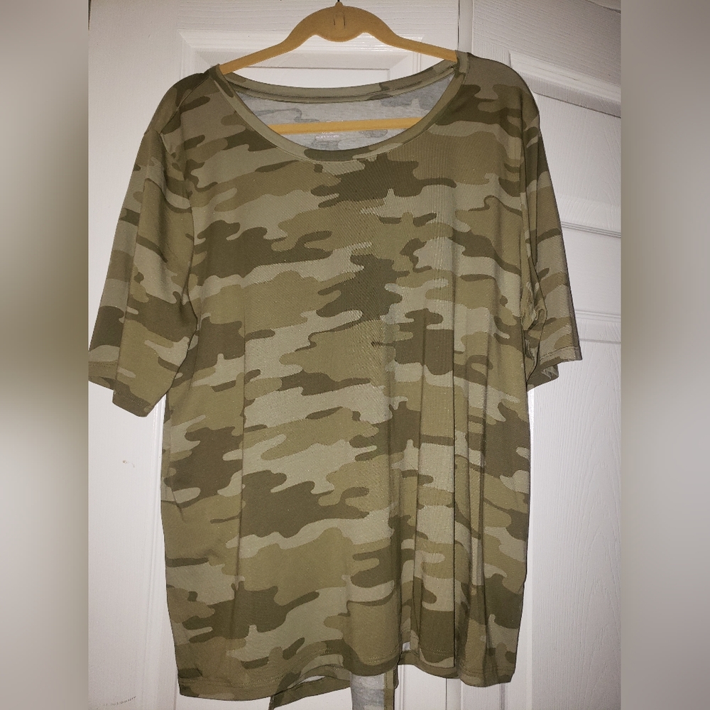 AnyBody Cozy Knit Luxe Elbow Sleeve Printed Tee